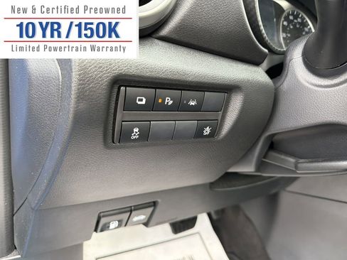 Used 2023 Nissan Versa S w/ S Plus Package image 17