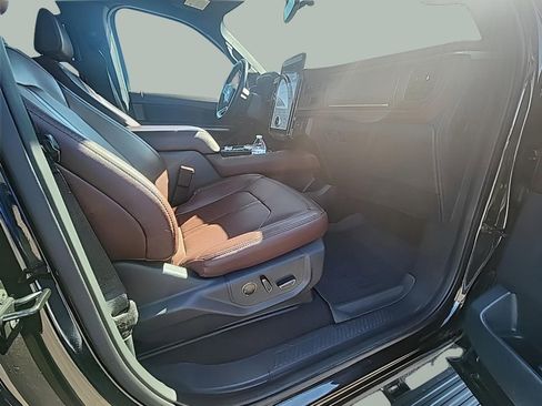 Certified 2024 Ford Expedition Max Limited image 17