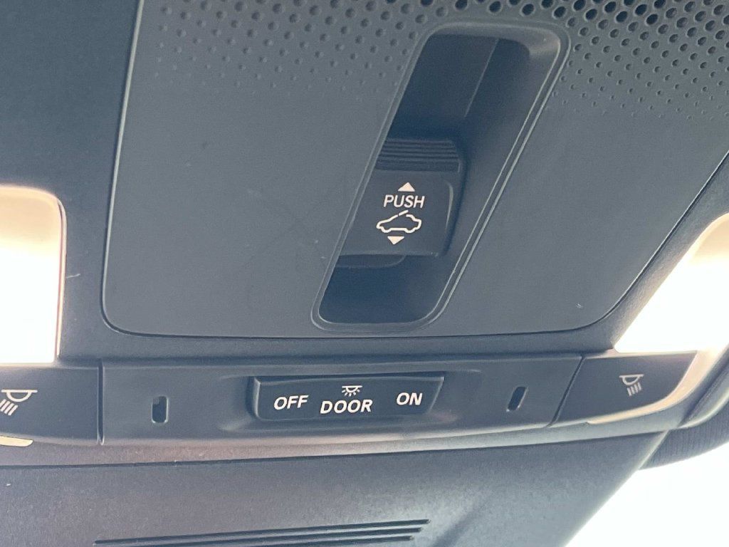 Used 2025 Honda CR-V Sport Touring image 42