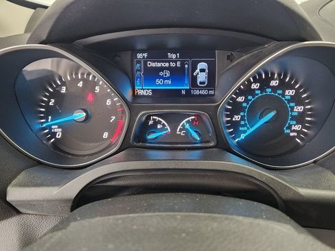 Used 2016 Ford Escape SE w/ Equipment Group 201A FWD image 14