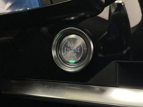 New 2025 Chevrolet Corvette Stingray Premium Cpe w/ Z51 Performance Package image 22