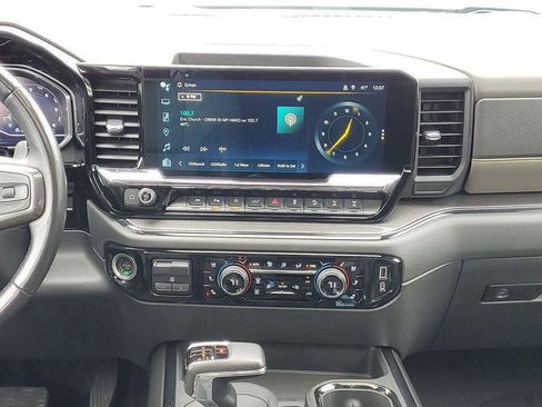 Certified 2022 Chevrolet Silverado 1500 ZR2 w/ Technology Package AWD/4WD image 28