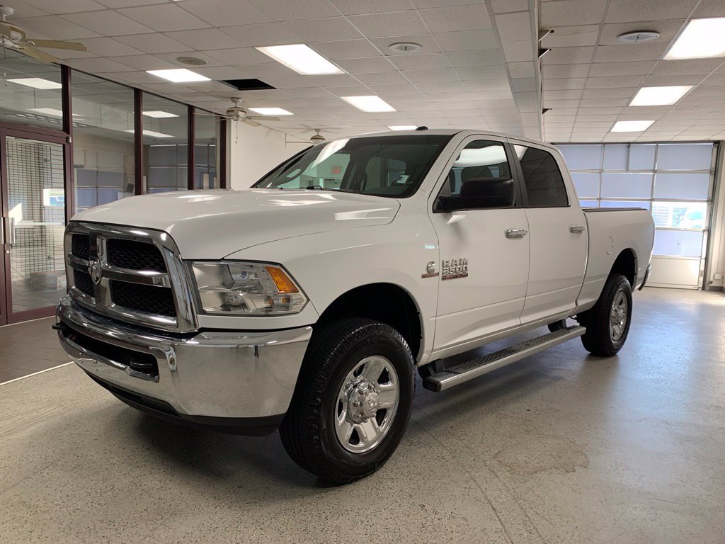 Used 2018 RAM 2500 SLT AWD/4WD image 3