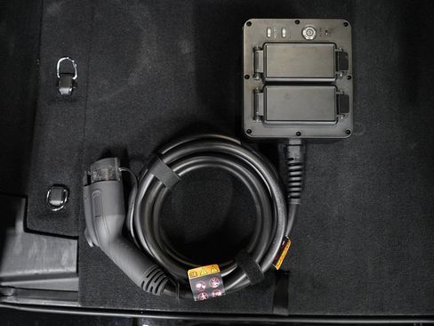 Used 2024 Jeep Wrangler High Altitude AWD/4WD image 44