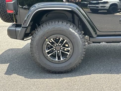 New 2026 Jeep Wrangler Unlimited Rubicon AWD/4WD image 17