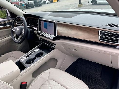 New 2026 Volkswagen Atlas SE AWD/4WD image 10