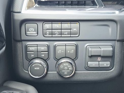New 2026 Chevrolet Tahoe RST w/ Comfort Package AWD/4WD image 28