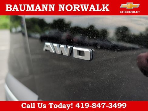Used 2025 Cadillac XT5 Premium Luxury AWD/4WD image 19