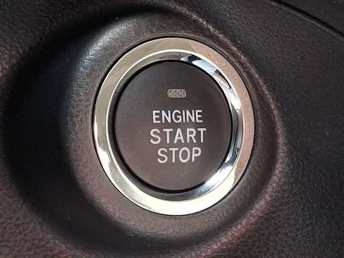 Used 2022 Subaru Forester Premium AWD/4WD image 23