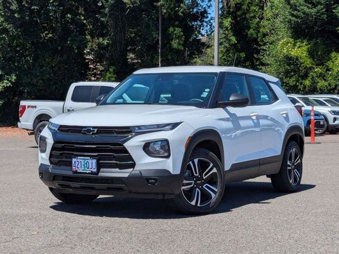 Used 2022 Chevrolet TrailBlazer LS w/ LPO, Blackout Package AWD/4WD image 1