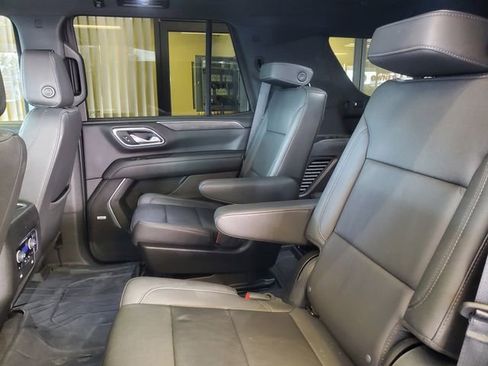 Used 2023 Chevrolet Tahoe Z71 w/ Off-Road Capability Package image 34