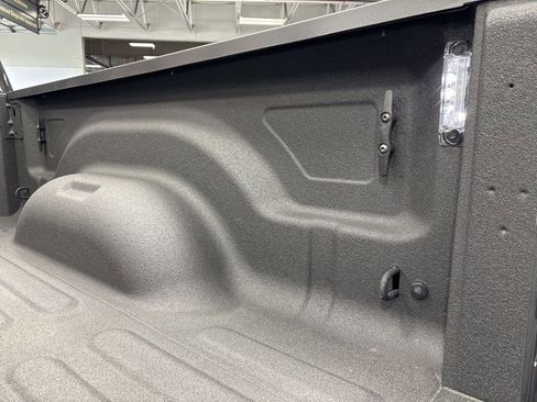 Used 2025 RAM 2500 Big Horn AWD/4WD image 45