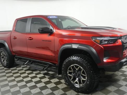 Used 2026 Chevrolet Colorado ZR2 w/ Technology Package AWD/4WD image 1