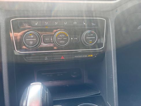 Used 2022 Volkswagen Atlas SE AWD/4WD image 10