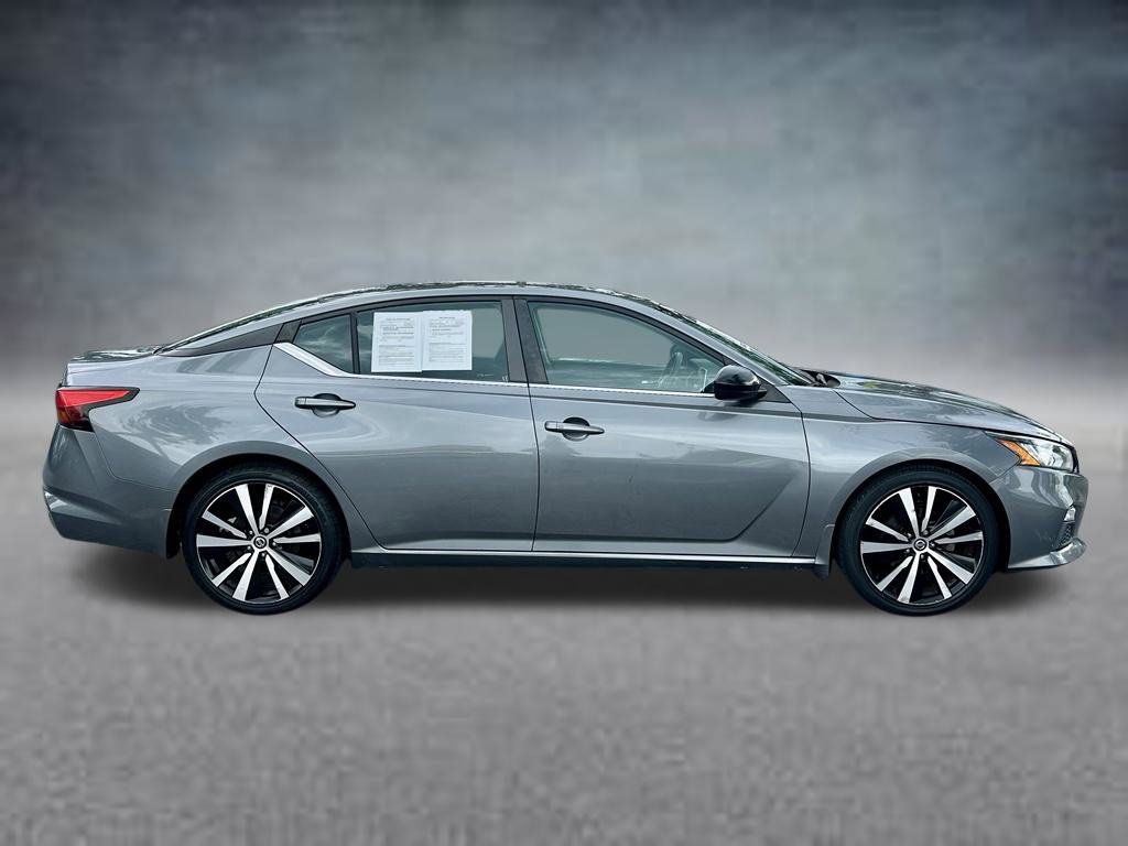 Used 2020 Nissan Altima 2.5 SR FWD image 4