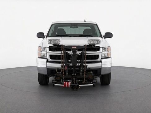Used 2010 Chevrolet Silverado 2500 W/T w/ Snow Plow Prep Package AWD/4WD image 5