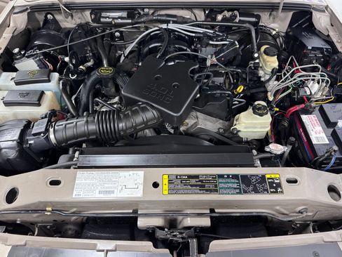 Used 2003 Ford Ranger FX4 AWD/4WD image 20