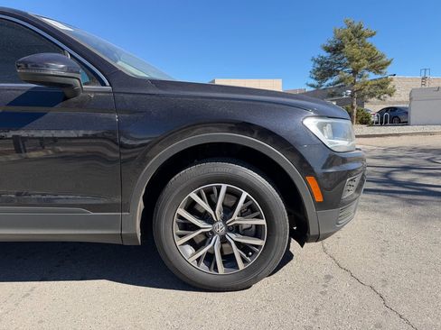 Used 2019 Volkswagen Tiguan SEL image 4