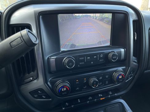 Used 2015 Chevrolet Silverado 1500 LTZ w/ Texas Edition, 1LZ Trim image 9