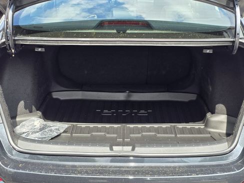 Used 2025 Honda Civic Sport image 9