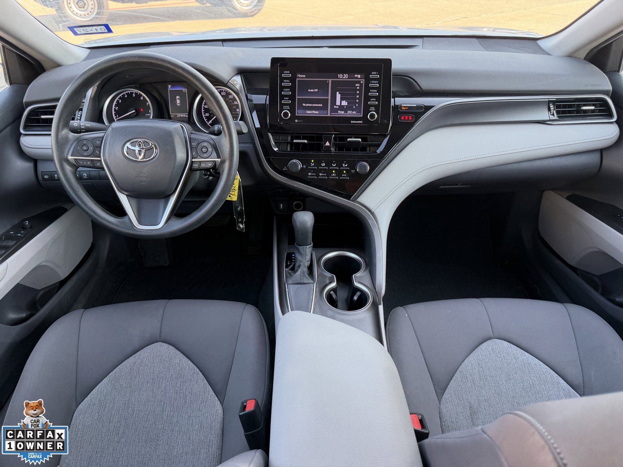 Used 2021 Toyota Camry LE FWD image 10