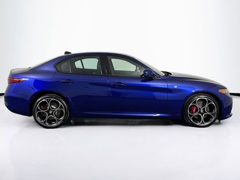 Used 2022 Alfa Romeo Giulia Ti w/ Active Assist Plus Package image 12