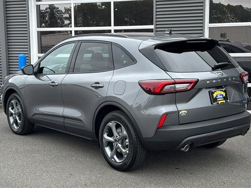 New 2025 Ford Escape ST-Line w/ Equipment Group 301A image 3