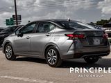 Used 2025 Nissan Versa SV image 5
