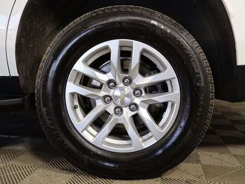 Used 2024 Chevrolet Tahoe LS AWD/4WD image 16