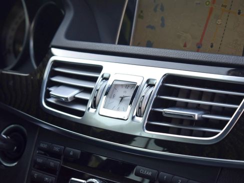 Used 2015 Mercedes-Benz E 350 E 350 Sedan 4D image 16