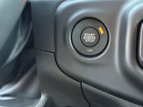 Used 2022 Jeep Wrangler Unlimited Sahara w/ Safety Group image 23