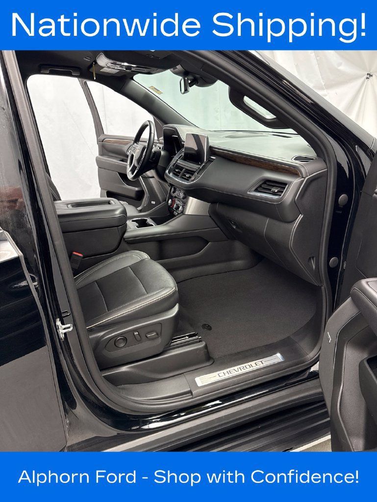 Used 2023 Chevrolet Tahoe Premier AWD/4WD image 23