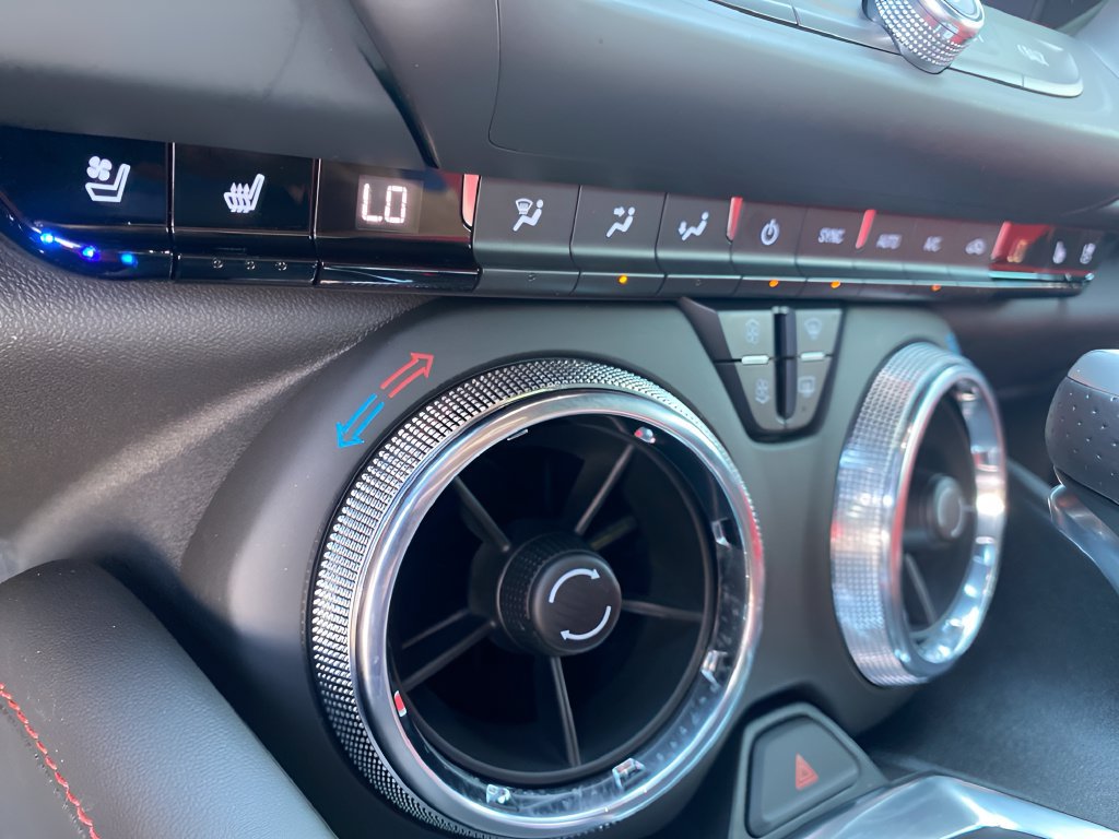 Used 2022 Chevrolet Camaro SS RWD image 10