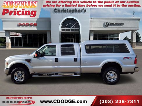 Used 2010 Ford F350 4x4 Crew Cab Super Duty image 6