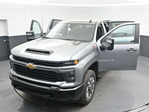New 2026 Chevrolet Silverado 2500 Custom w/ Custom Value Package AWD/4WD image 46