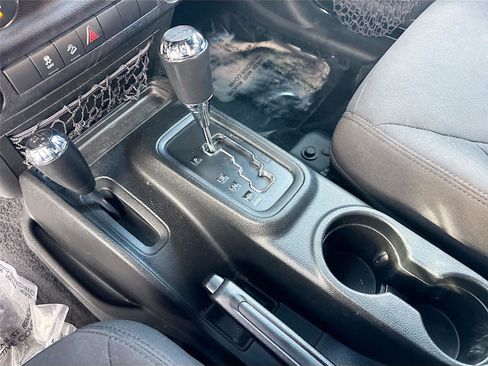 Used 2017 Jeep Wrangler Unlimited Sport w/ Dual Top Group image 16