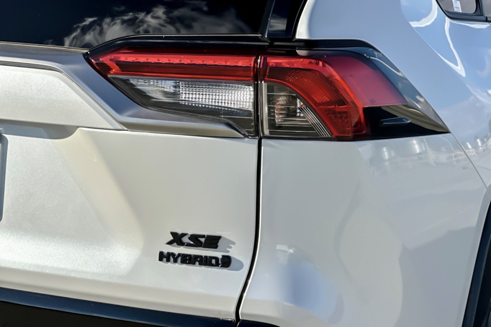 Certified 2024 Toyota RAV4 XSE w/ Advanced Technology Package AWD/4WD image 26
