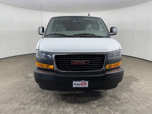 Used 2023 GMC Savana 2500 Extended image 2