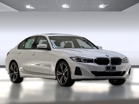 Certified 2023 BMW 330i Sedan w/ Driving Assistance Package image 7