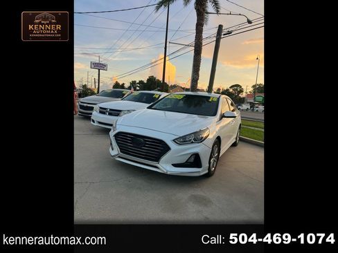 Used 2018 Hyundai Sonata SE FWD image 1