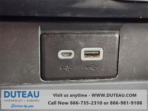 Used 2022 Chevrolet Suburban RST image 16