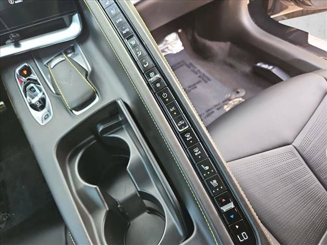 Used 2023 Chevrolet Corvette Stingray Premium Cpe w/ Z51 Performance Package RWD image 11