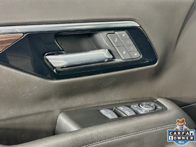 Used 2025 Chevrolet Tahoe Z71 w/ Z71 Off-Road Package AWD/4WD image 20