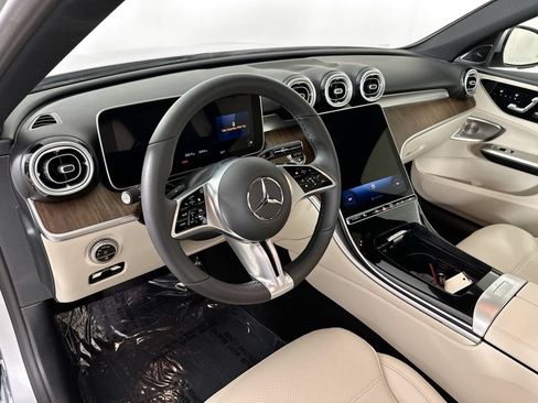Used 2026 Mercedes-Benz C 300 Sedan image 9