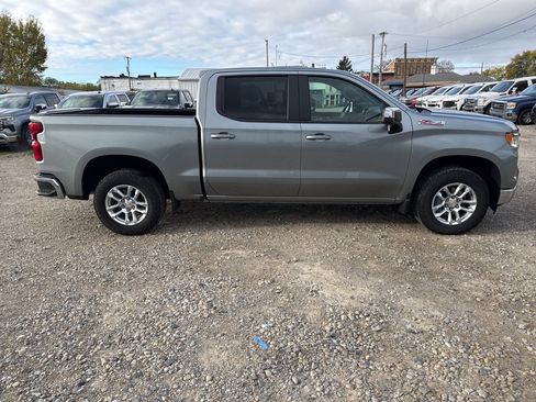 Used 2025 Chevrolet Silverado 1500 LT image 6