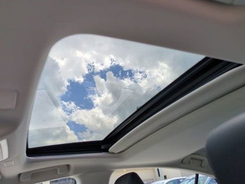 Certified 2024 Lexus ES 350 w/ Premium Package FWD image 19