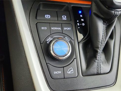 Used 2024 Toyota RAV4 Adventure AWD/4WD image 25