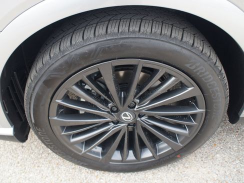 Used 2026 Lexus RX 350h image 26