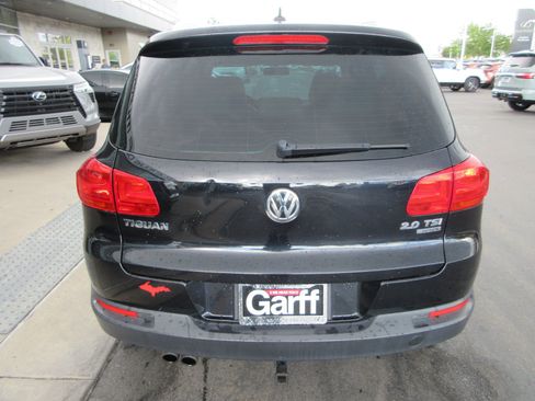 Used 2012 Volkswagen Tiguan SE AWD/4WD image 7
