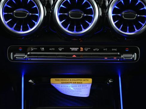 New 2026 Mercedes-Benz GLB 250 4MATIC image 24